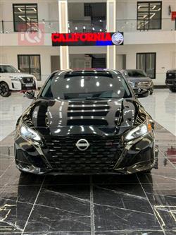 نیسان ئەلتیما